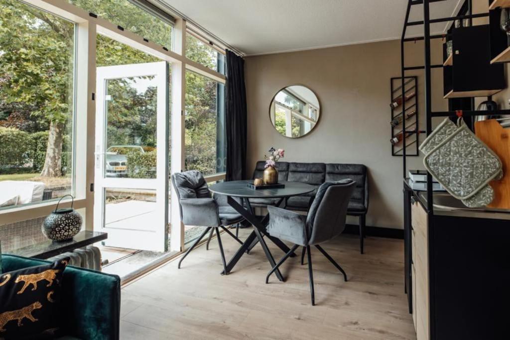 Zoo Apartment Emmen Exterior photo
